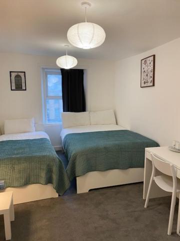 Lord Merit Guest Rooms In King'S Cross St Pancras ลอนดอน ภายนอก รูปภาพ