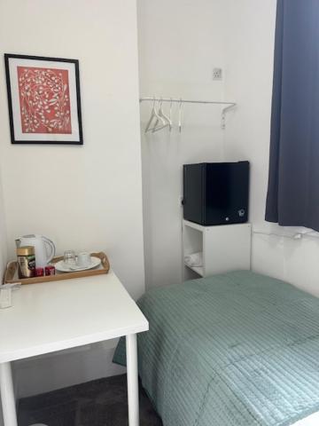 Lord Merit Guest Rooms In King'S Cross St Pancras ลอนดอน ภายนอก รูปภาพ