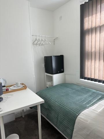 Lord Merit Guest Rooms In King'S Cross St Pancras ลอนดอน ภายนอก รูปภาพ